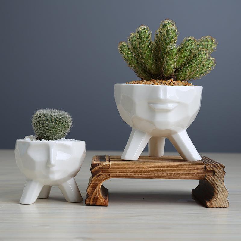 Soléra – Cache-pots en céramique minimaliste et sculptural