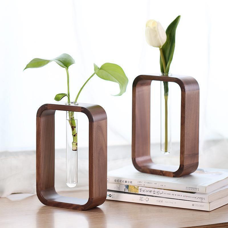 Solène – Vase hydroponique en verre et bois naturel au design épuré
