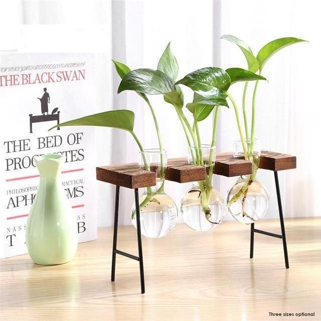 Lunara – Vase en verre suspendu artisanal avec support bois et métal